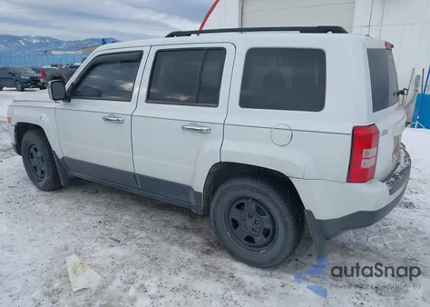 2014 Jeep Patriot Sport из США, поврежденный, VIN 1C4NJPBB0ED848793